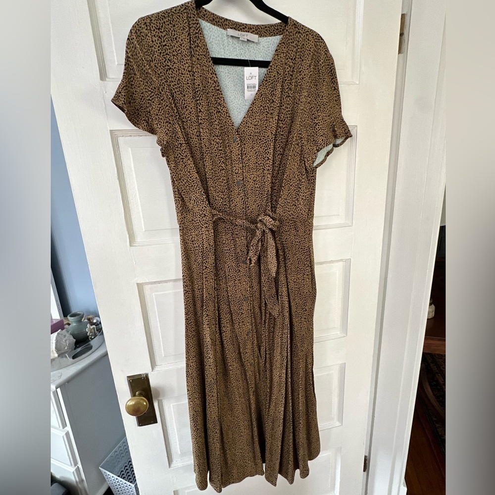 NWT LOFT WRAP DRESS SIZE 12